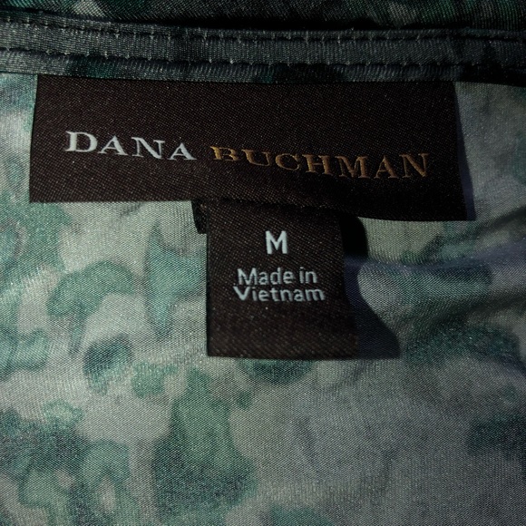 Dana Buchman green leopard print blouse - Picture 5 of 6